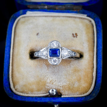 Art Deco Blue Sapphire and Diamond Platinum Ring