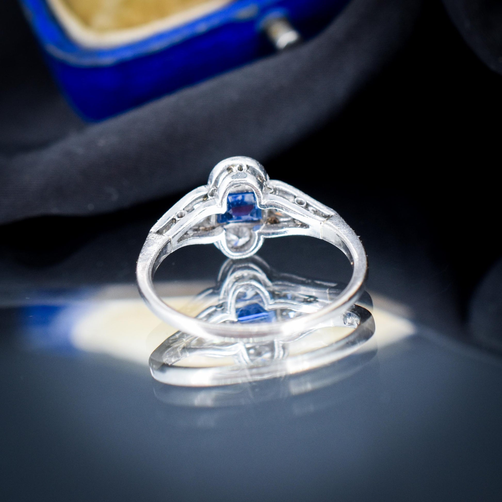 Art Deco Blue Sapphire and Diamond Platinum Ring