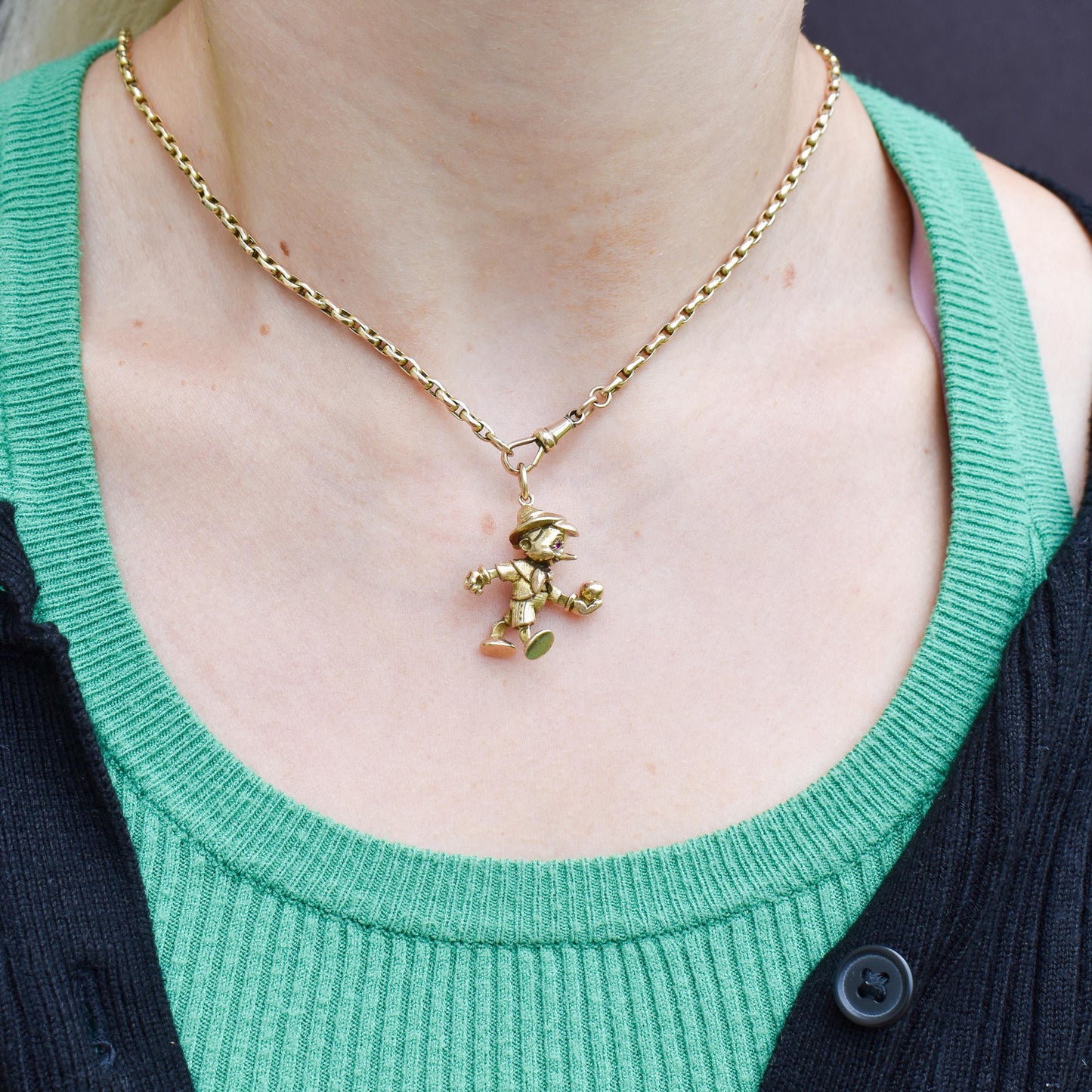 Vintage 9ct Solid Gold Disney Pinocchio with Ruby Eyes Charm Pendant