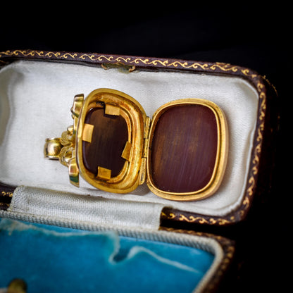 Antique 'HONORE ET VIRTUTE' Agate 9ct Gold Locket Fob | Dated 1913