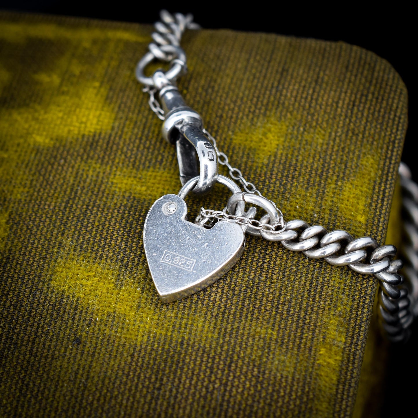 Antique Graduated Curb Sterling Silver Bracelet with Dog Clip and Heart Padlock | 7"