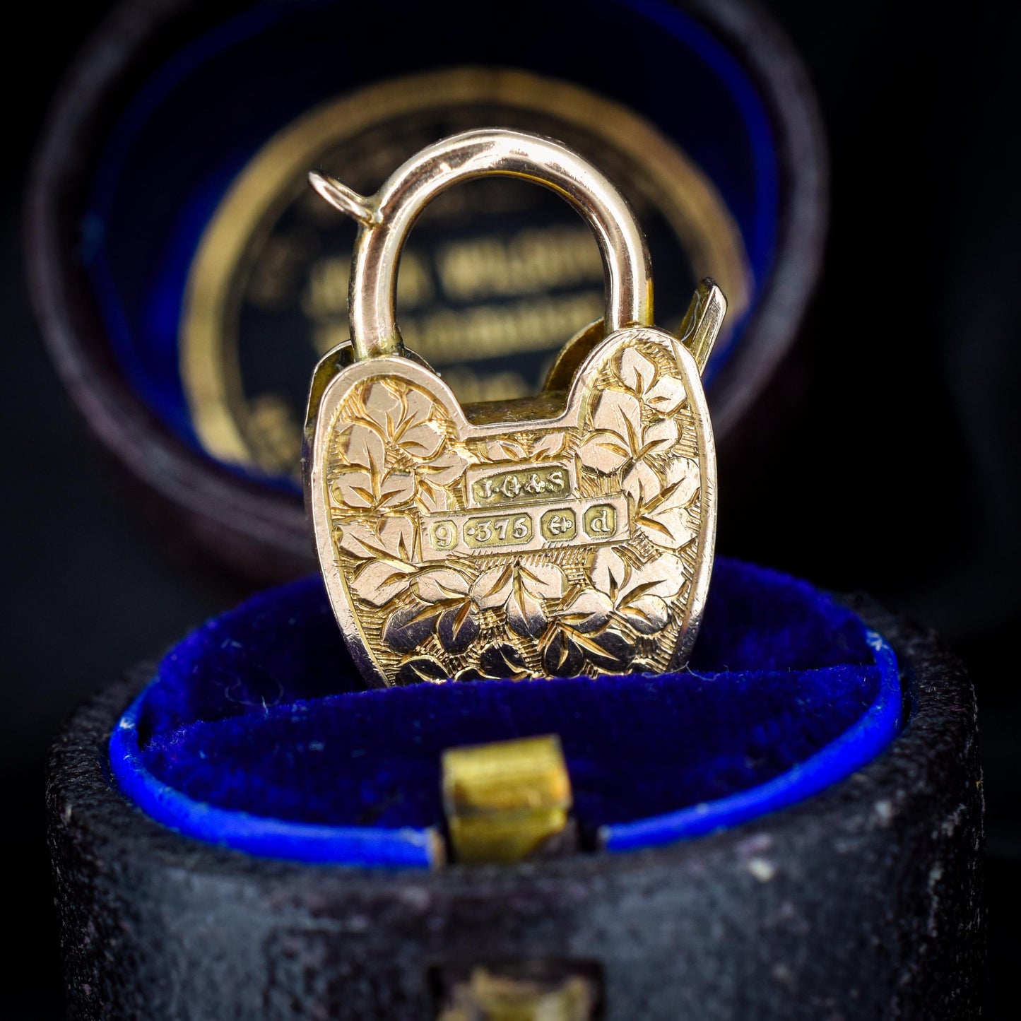 Antique '1903' 9ct Gold Engraved Opening Heart Padlock Charm Pendant