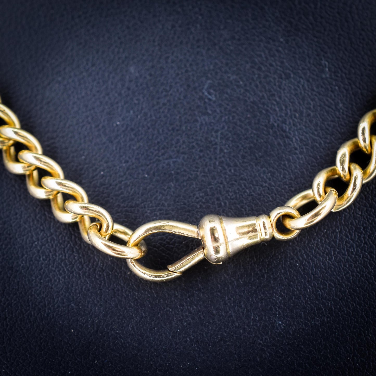 Antique 18ct Yellow Gold Curb Link Dog Clip Chain Necklace | 17.25"