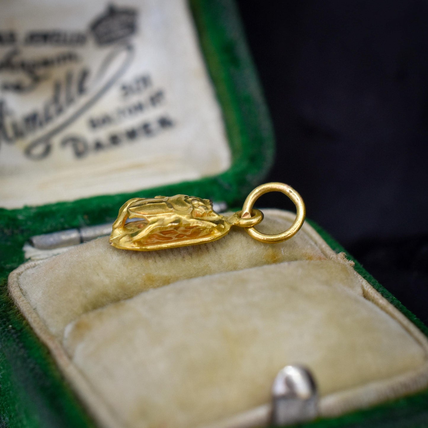 Vintage Egyptian Scarab Beetle 18ct Yellow Gold Charm Pendant