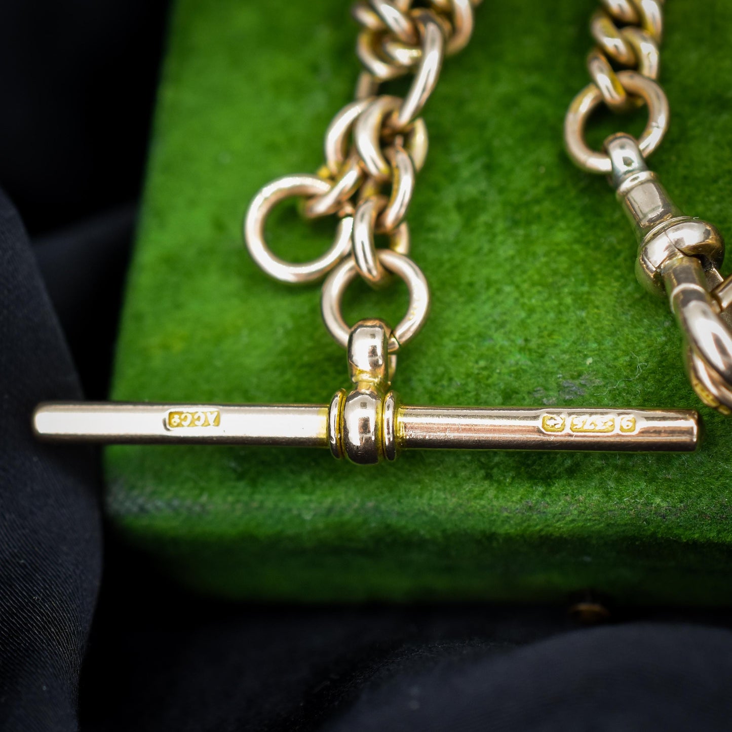 Art Deco 9ct Gold Uniform Curb Link Dog Clip Albert Watch Chain Necklace - 15.25"