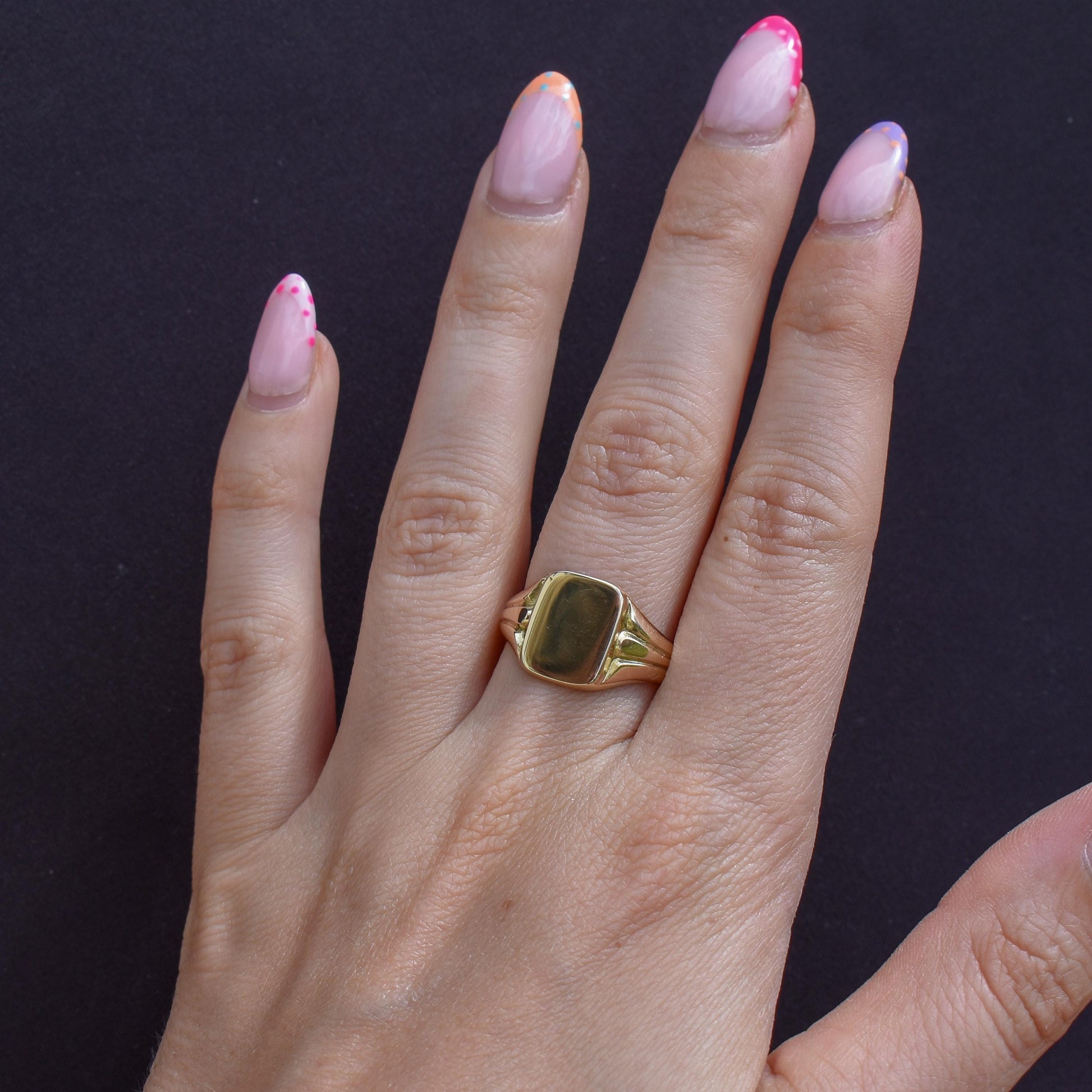Vintage Solid 9ct Gold Plain Rectangle Signet Ring | Birmingham 1971