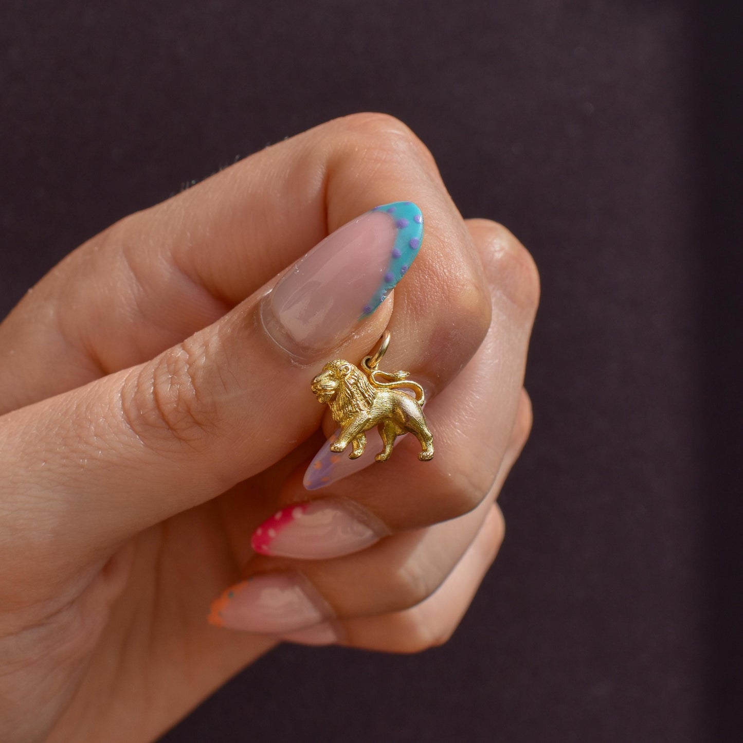 Vintage 9ct Yellow Gold Lion Animal Charm Pendant | Dated 1957