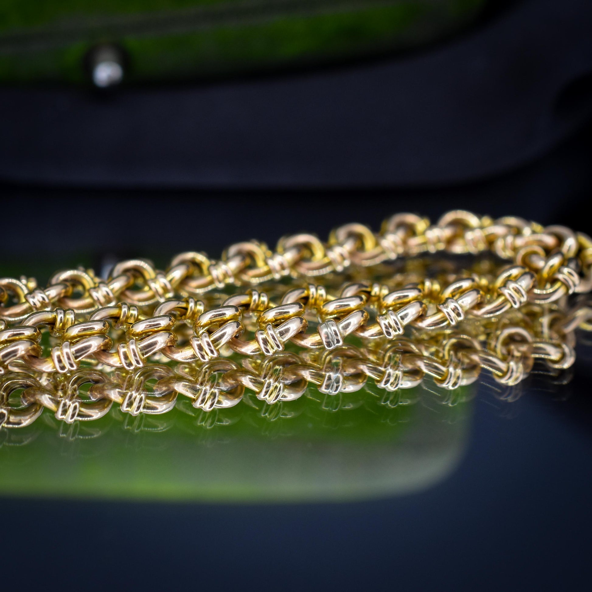 Antique Heart Padlock Fancy Gate 15ct Gold Bracelet