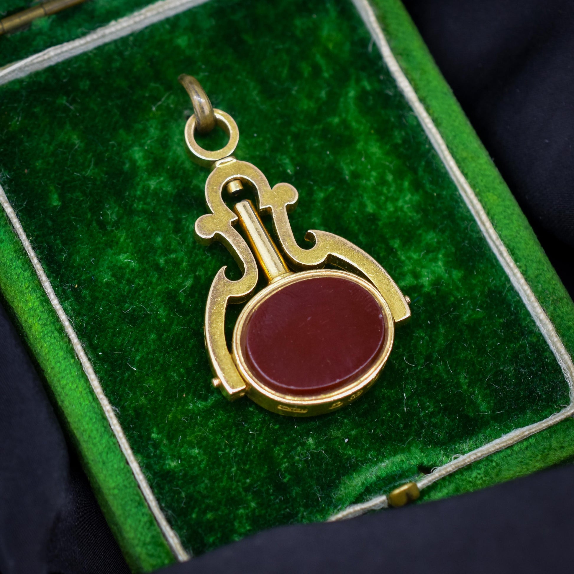 Antique 18ct Gold Bloodstone Agate Spinning Fob Watch Key Pendant | Dated 1879