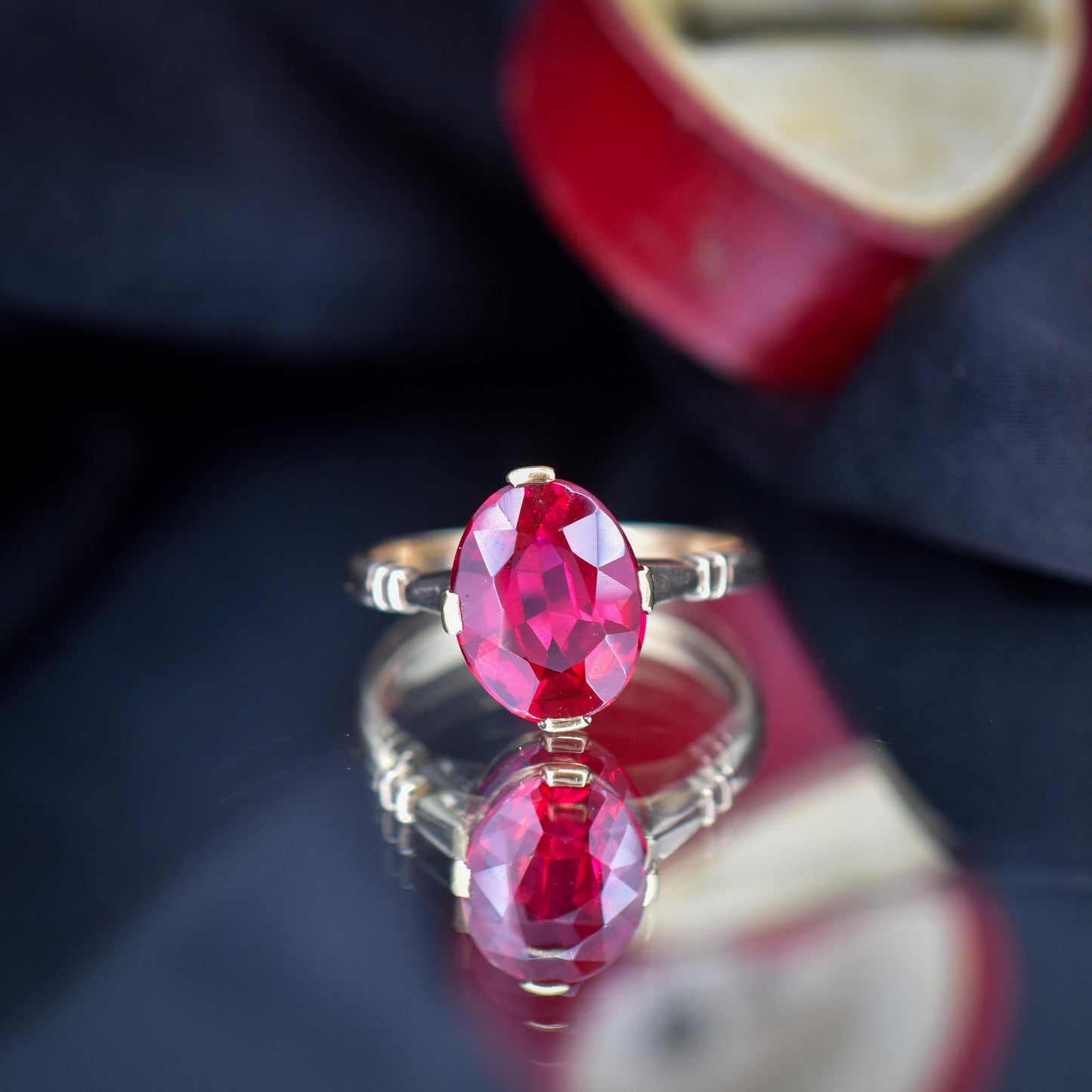 Vintage Art Deco 2.81ct Oval Ruby Solitaire 18ct Gold Ring
