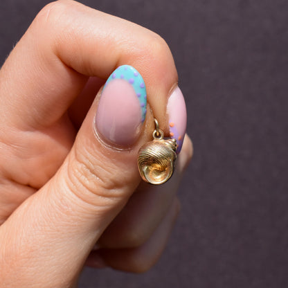 Vintage 9ct Gold Seashell Shell Charm Pendant