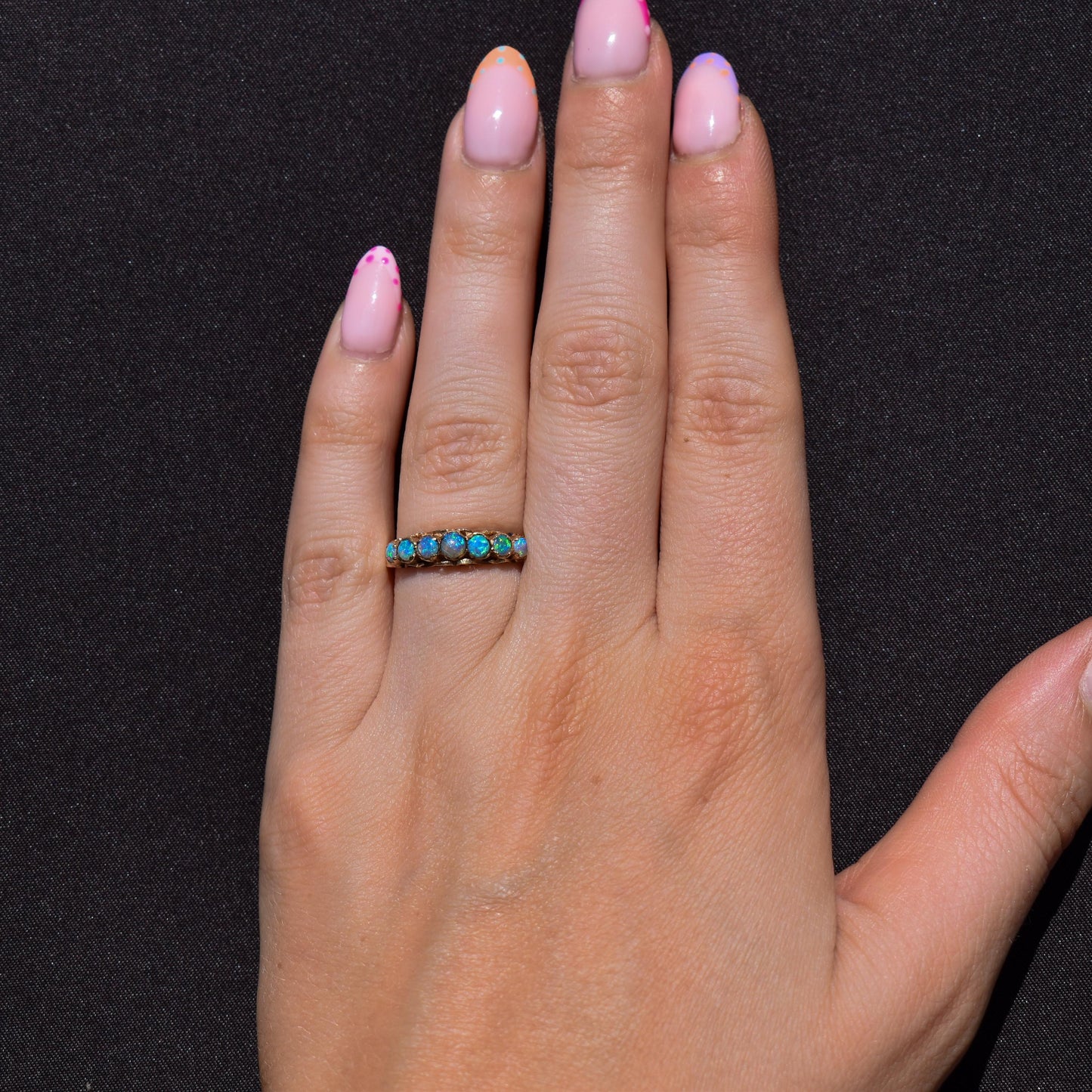 Vintage Opal Seven Stone 9ct Gold Band Ring | Dated 1979