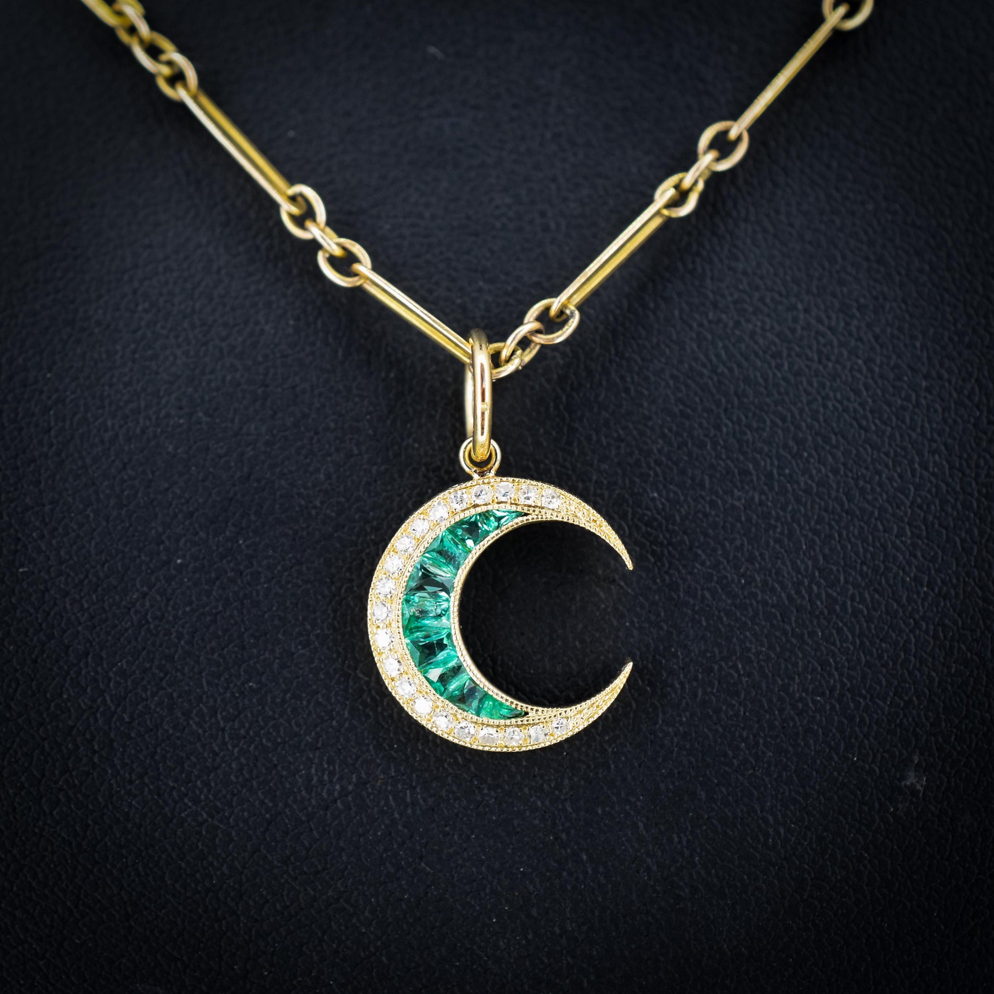 Antique Style Diamond and Emerald Crescent Moon 18ct Yellow Gold Pendant