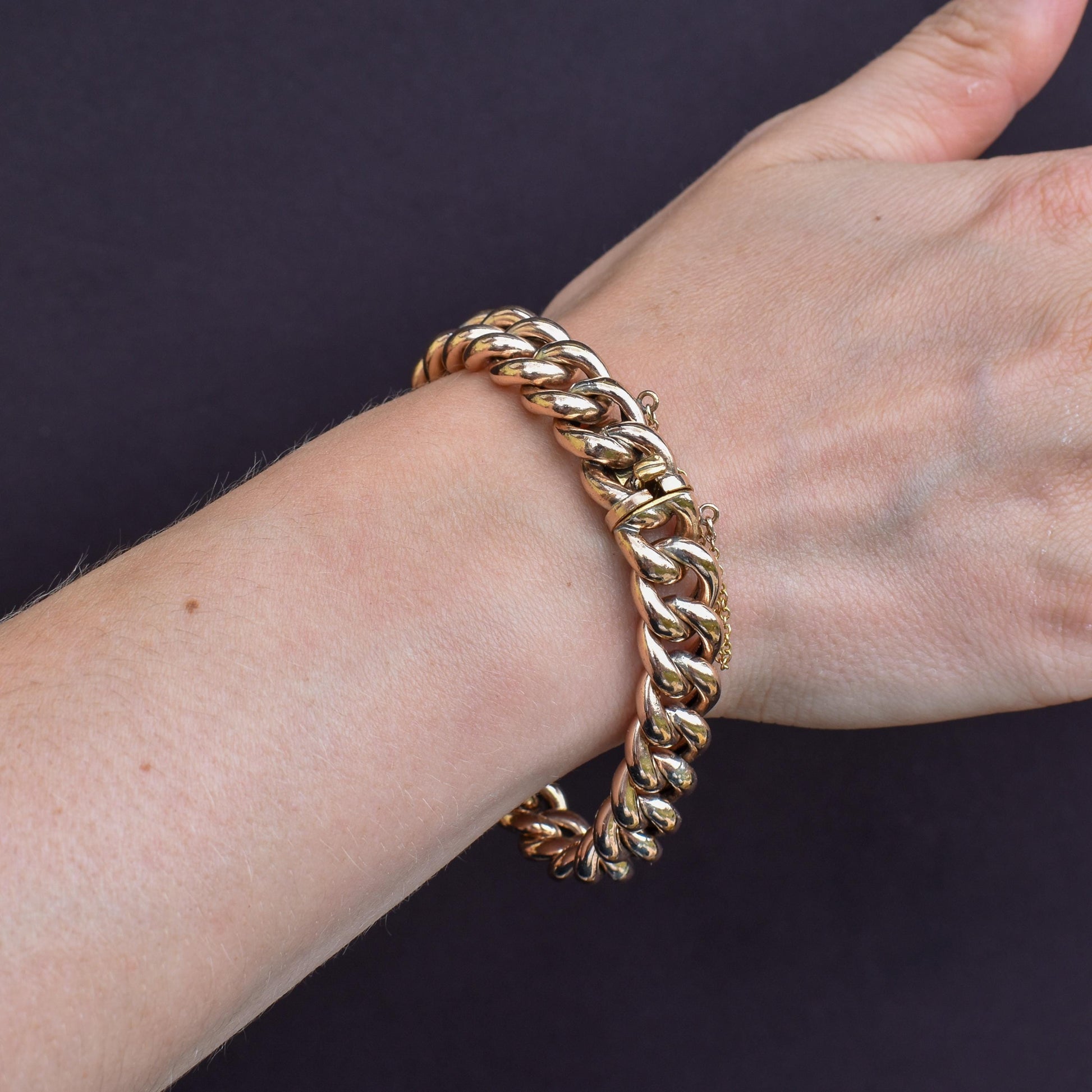 Antique Engraved Curb Link Rolled Gold Bracelet | 7"