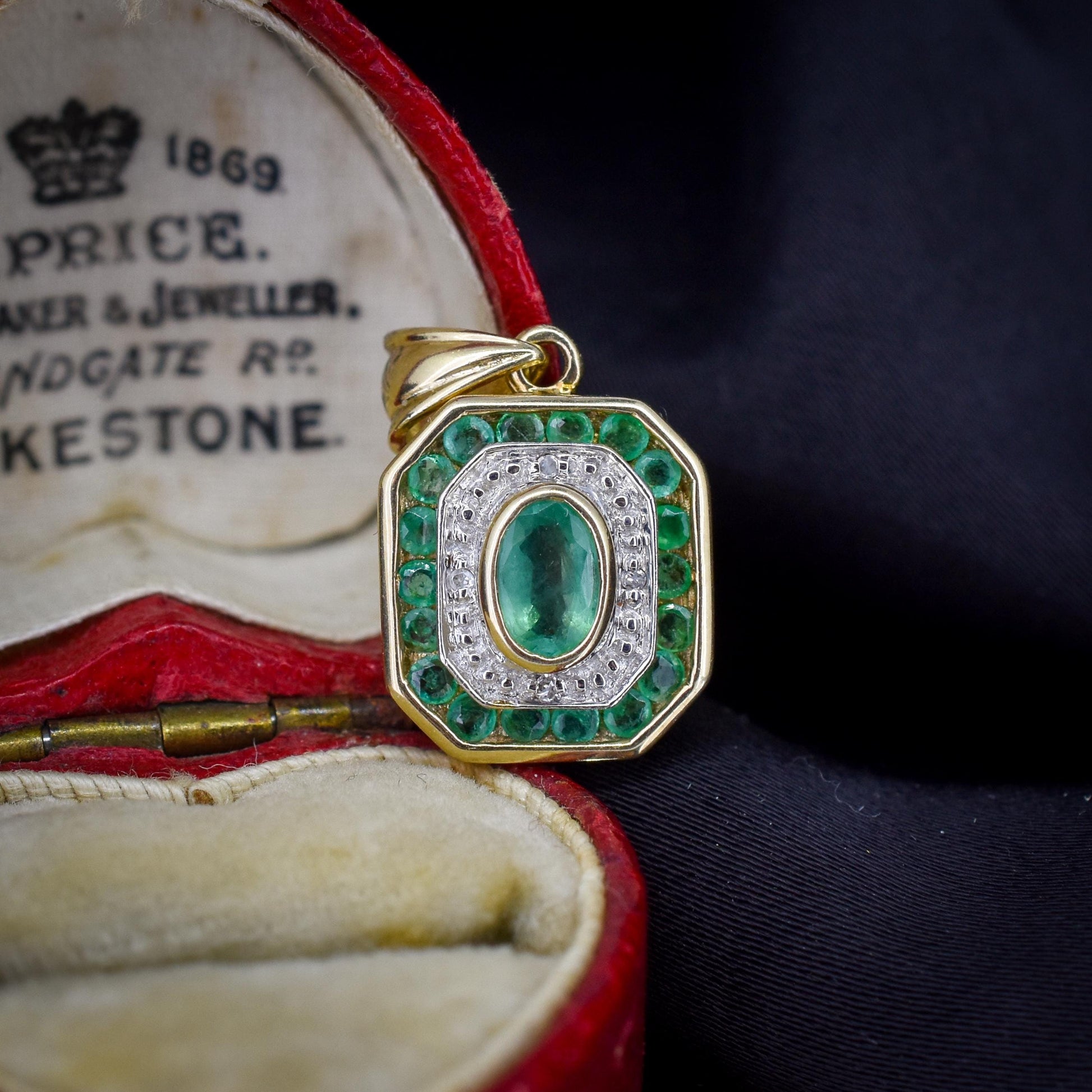 Pre-Loved Emerald and Diamond 9ct Gold Pendant Charm