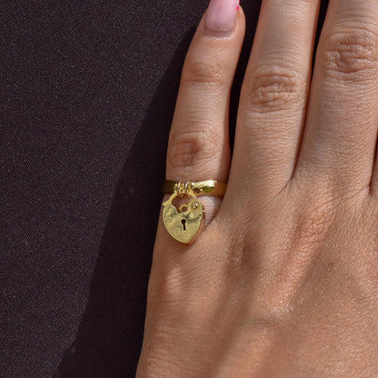 Vintage Heart Padlock Drop 18ct Yellow Gold Band Ring