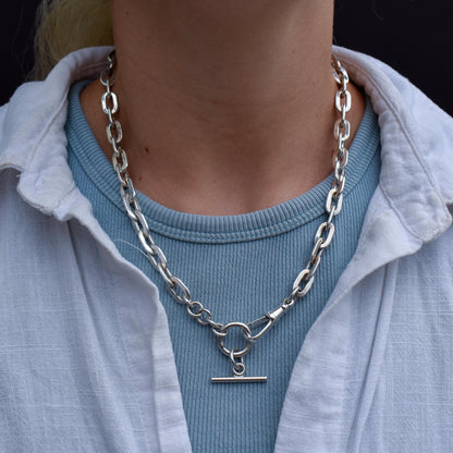 Vintage Silver Flat Edge Oval Link Toggle T-Bar Chain Necklace with Dog Clip 19"