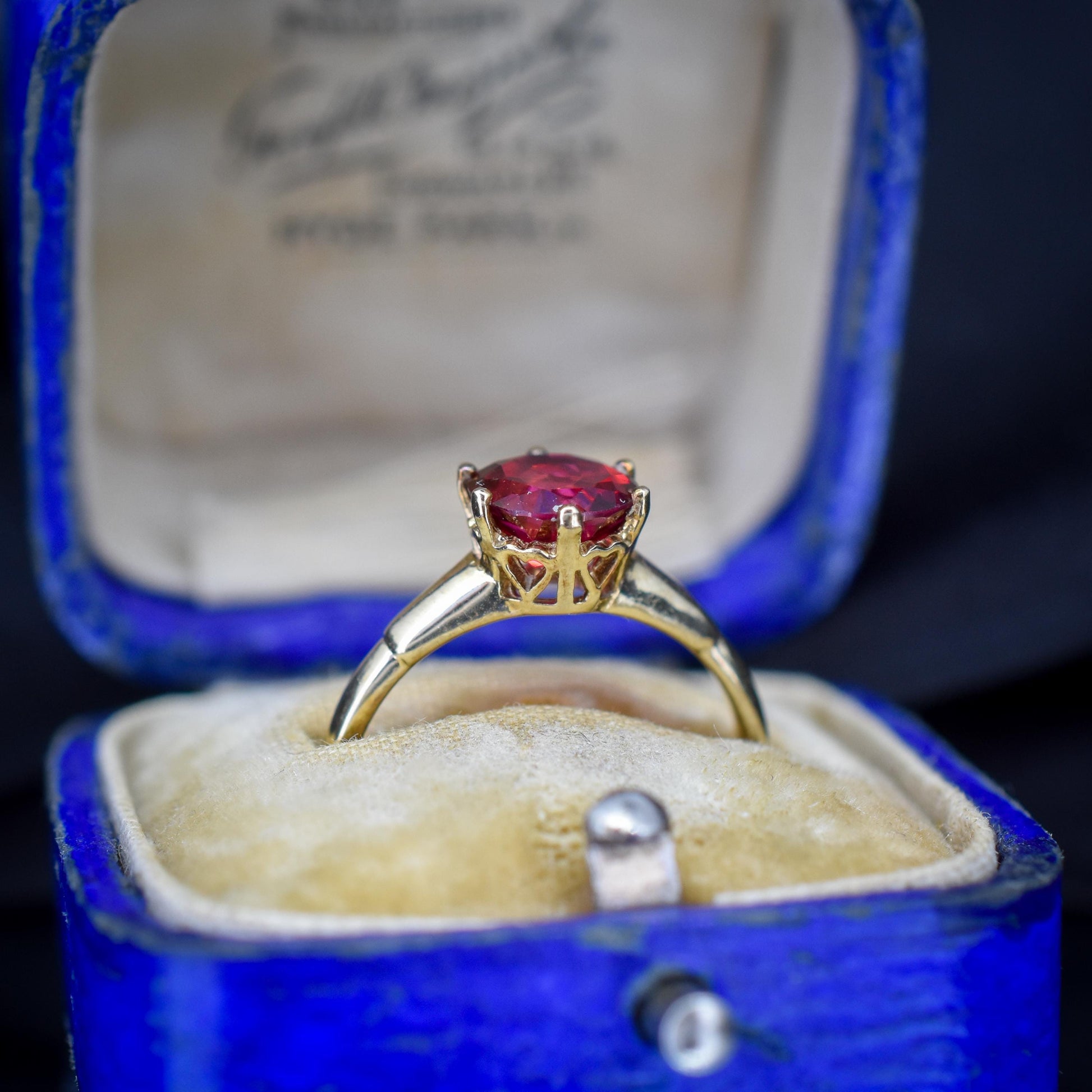 Vintage 1.76ct Round Ruby Solitaire 9ct Gold Ring