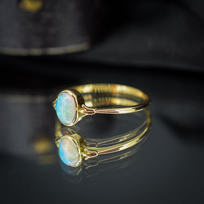 Antique Colourful Natural Opal Oval Bezel Solitaire 18ct Gold Ring