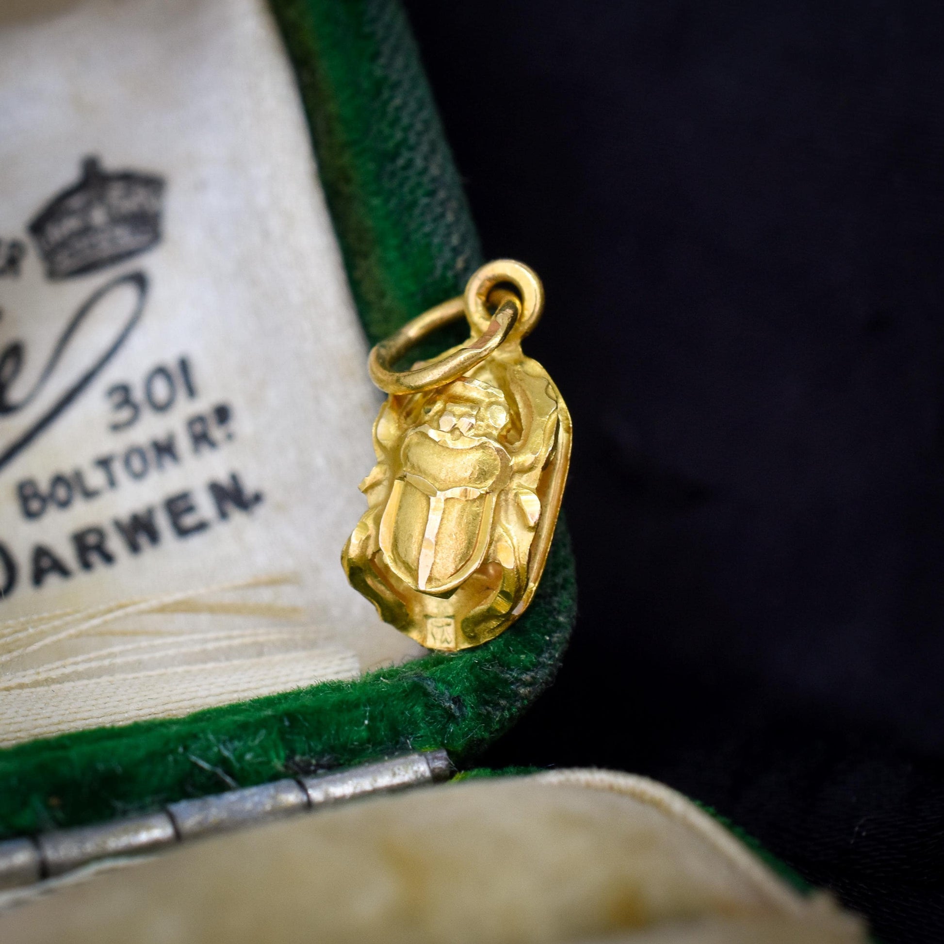 Vintage Egyptian Scarab Beetle 18ct Yellow Gold Charm Pendant