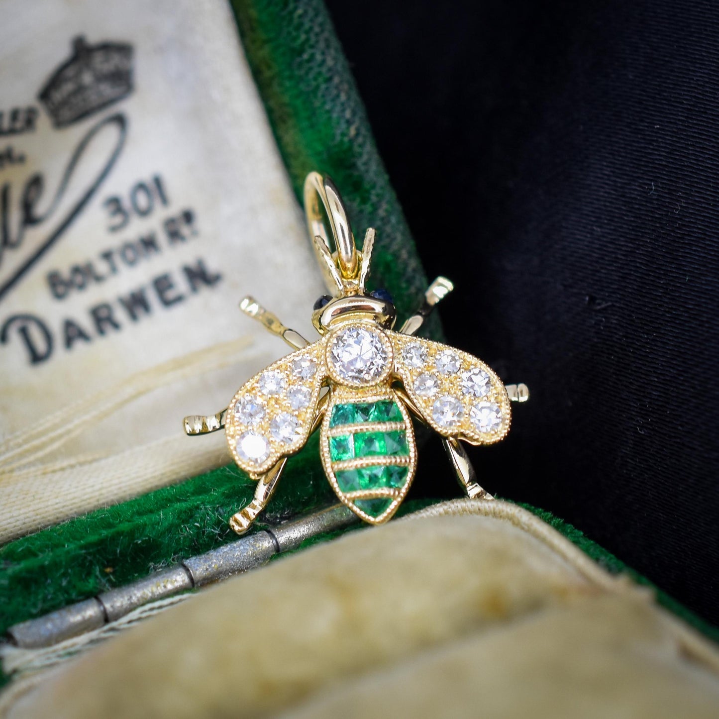 French Cut Emerald and Diamond 18ct Gold Insect Bee Pendant