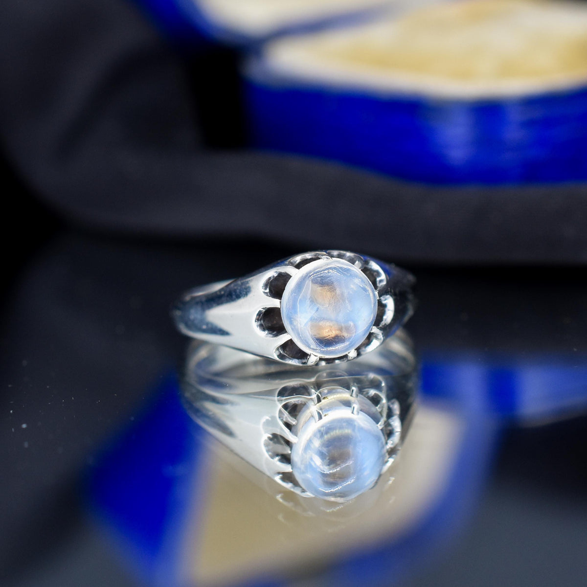 Antique 1.03ct Moonstone Oval Cabochon Sterling Silver Ring