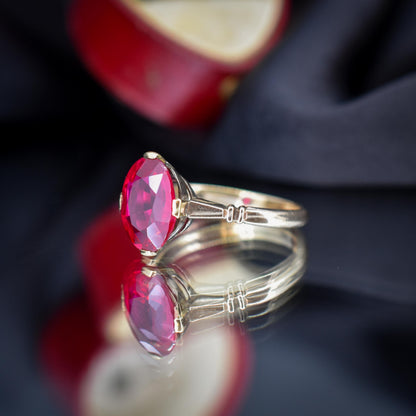 Vintage Art Deco 2.81ct Oval Ruby Solitaire 18ct Gold Ring