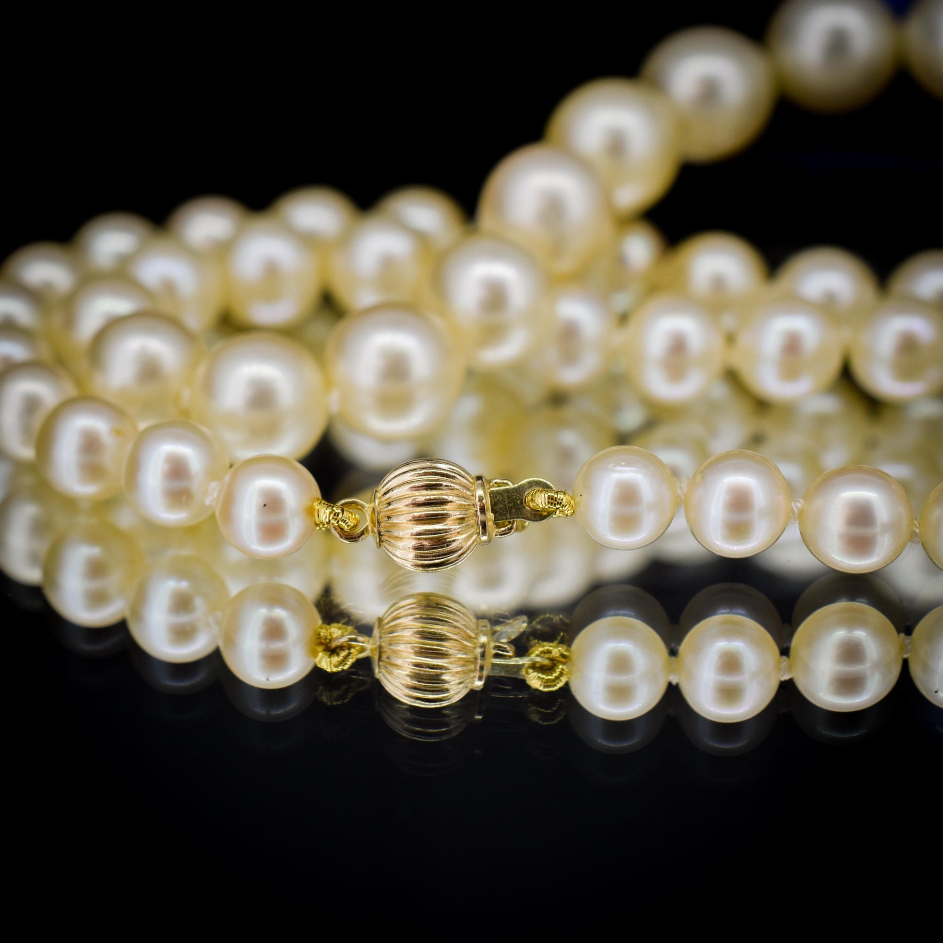 Vintage Graduated Pearl Gold Strand Beaded Necklace | 18"