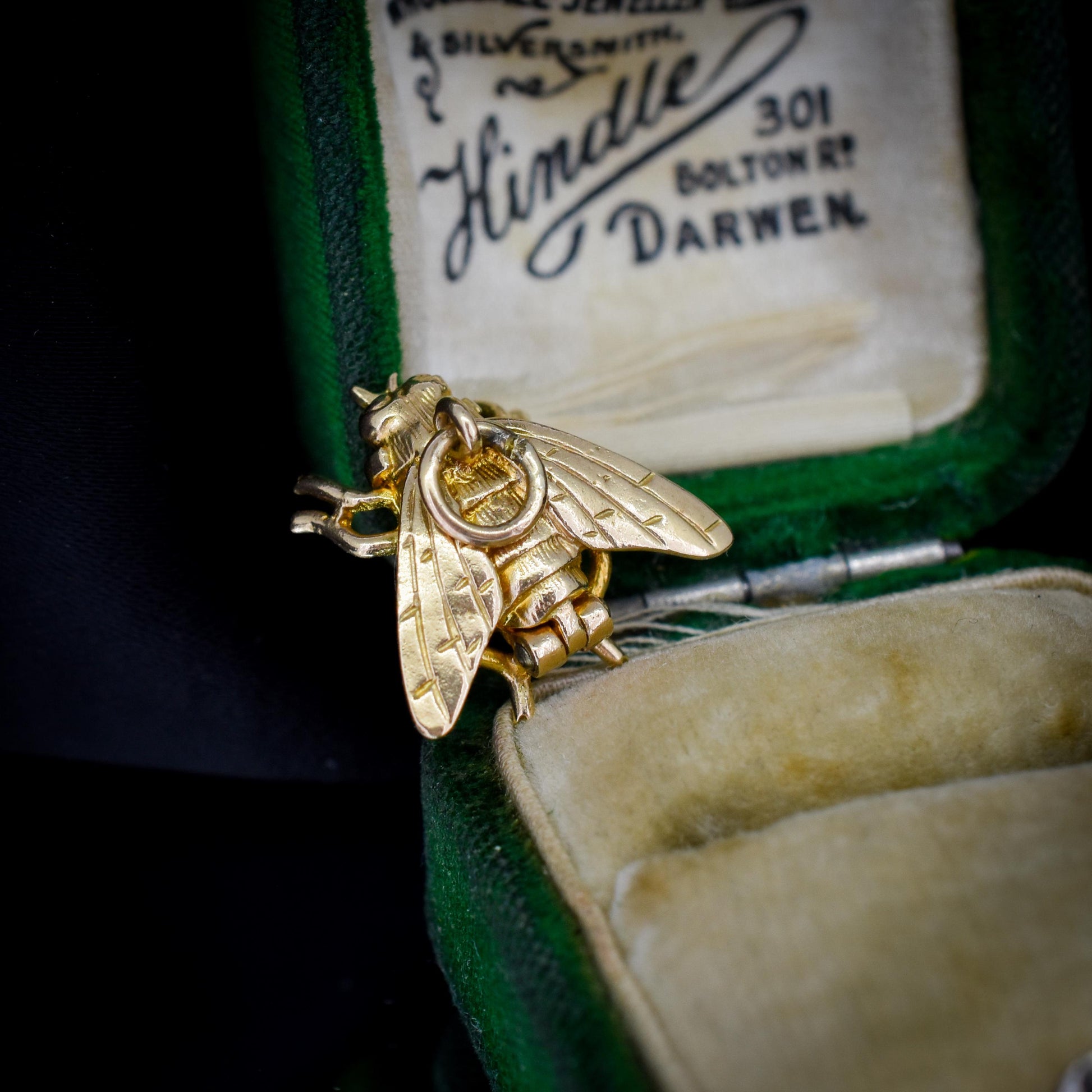 Vintage 9ct Gold Opening Fly Bee Insect Charm Pendant | Dated 1963
