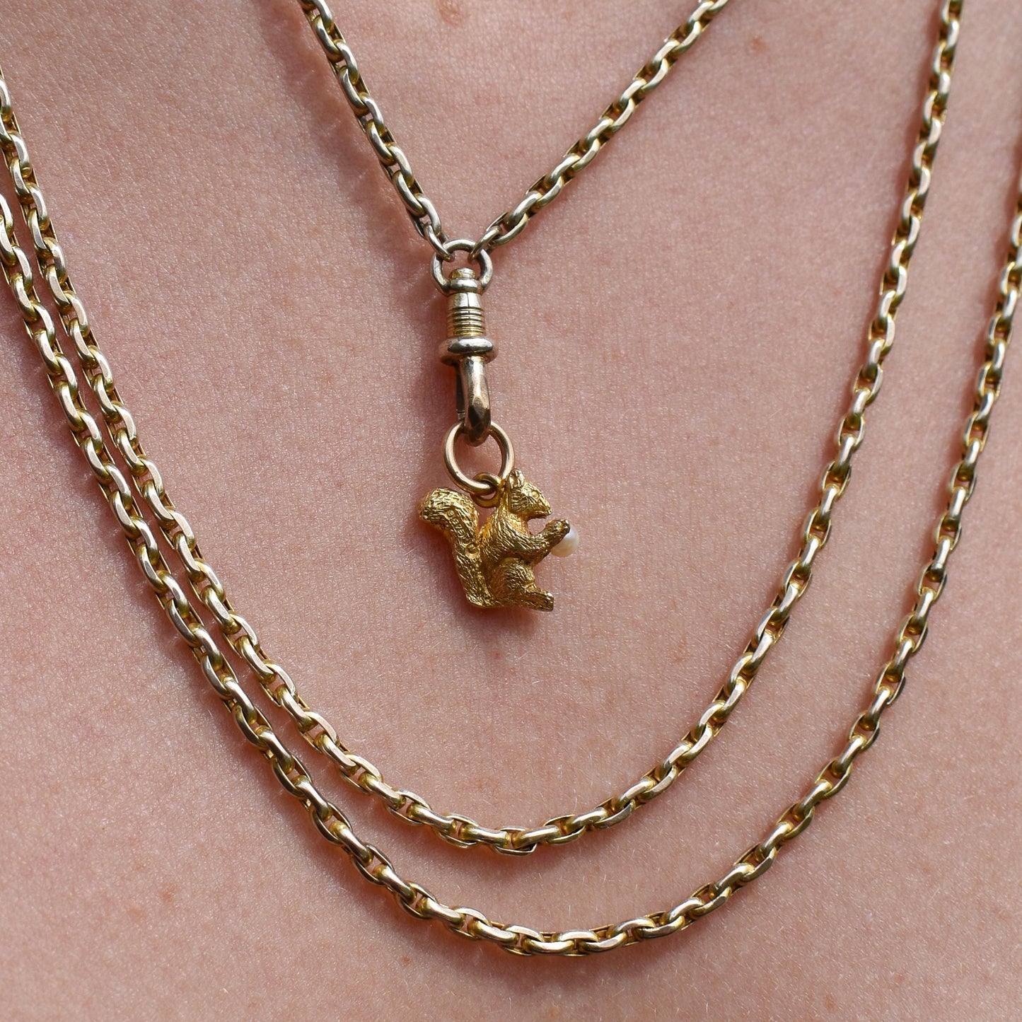 Vintage Solid Yellow Gold Pearl Squirrel Animal Charm Pendant