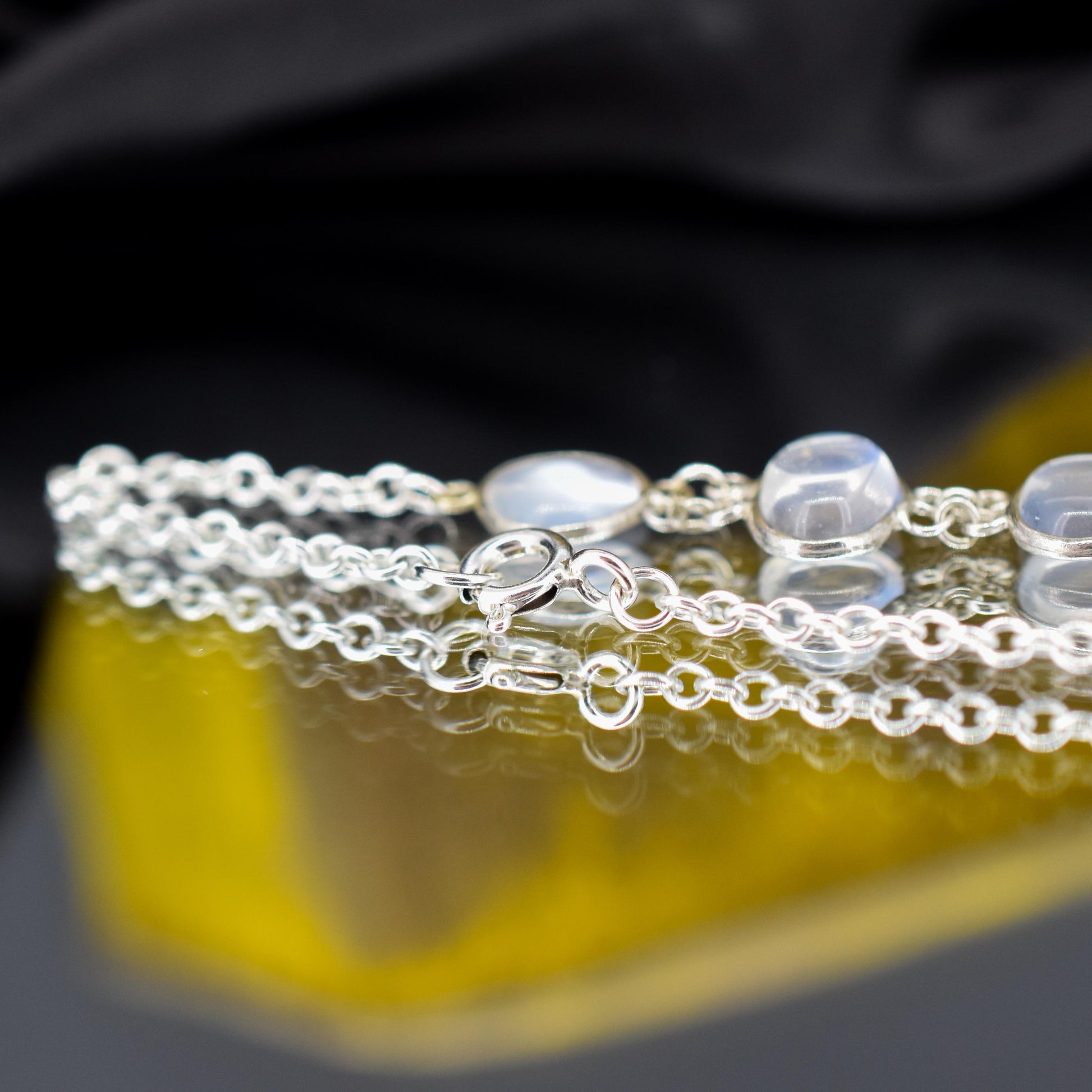 Vintage Cabochon Moonstone Silver Bracelet | 7"