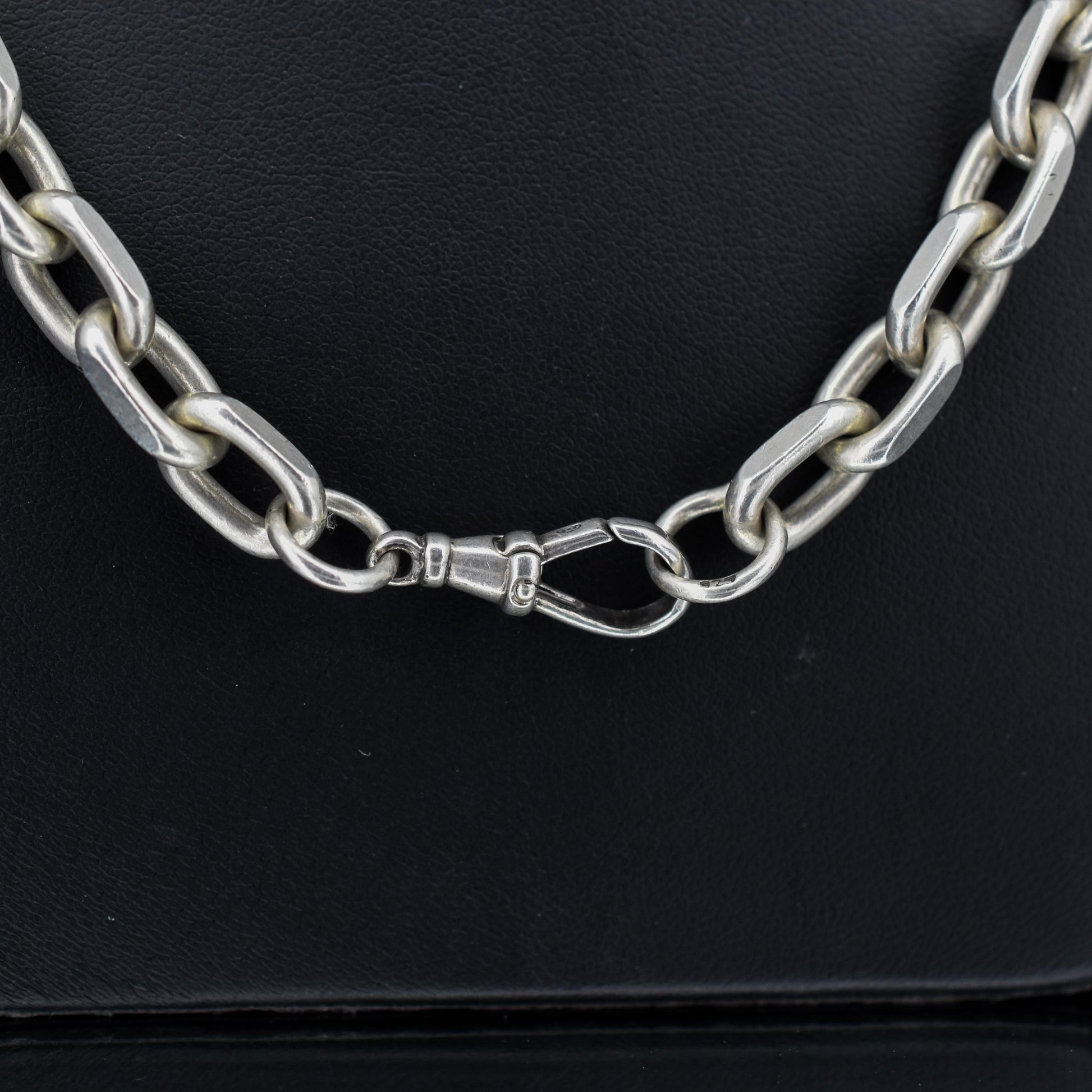 Vintage 87g Chunky Sterling Silver Flat Edge Link Biker Chain Necklace with Dog Clip – 22.75"