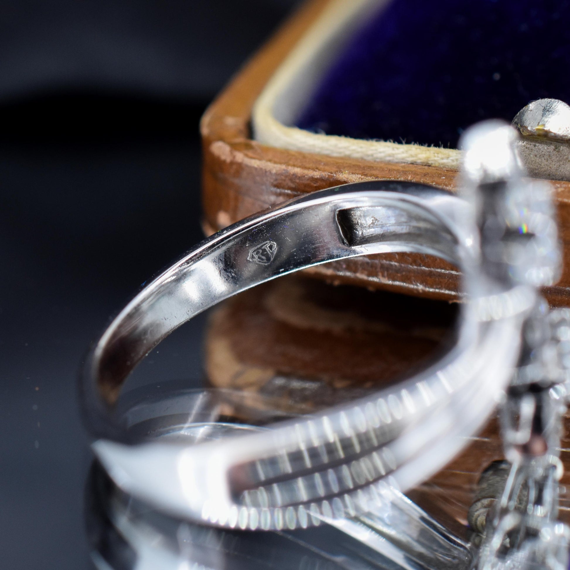 Pre-Loved Diamond Double Star 18ct White Gold Ring