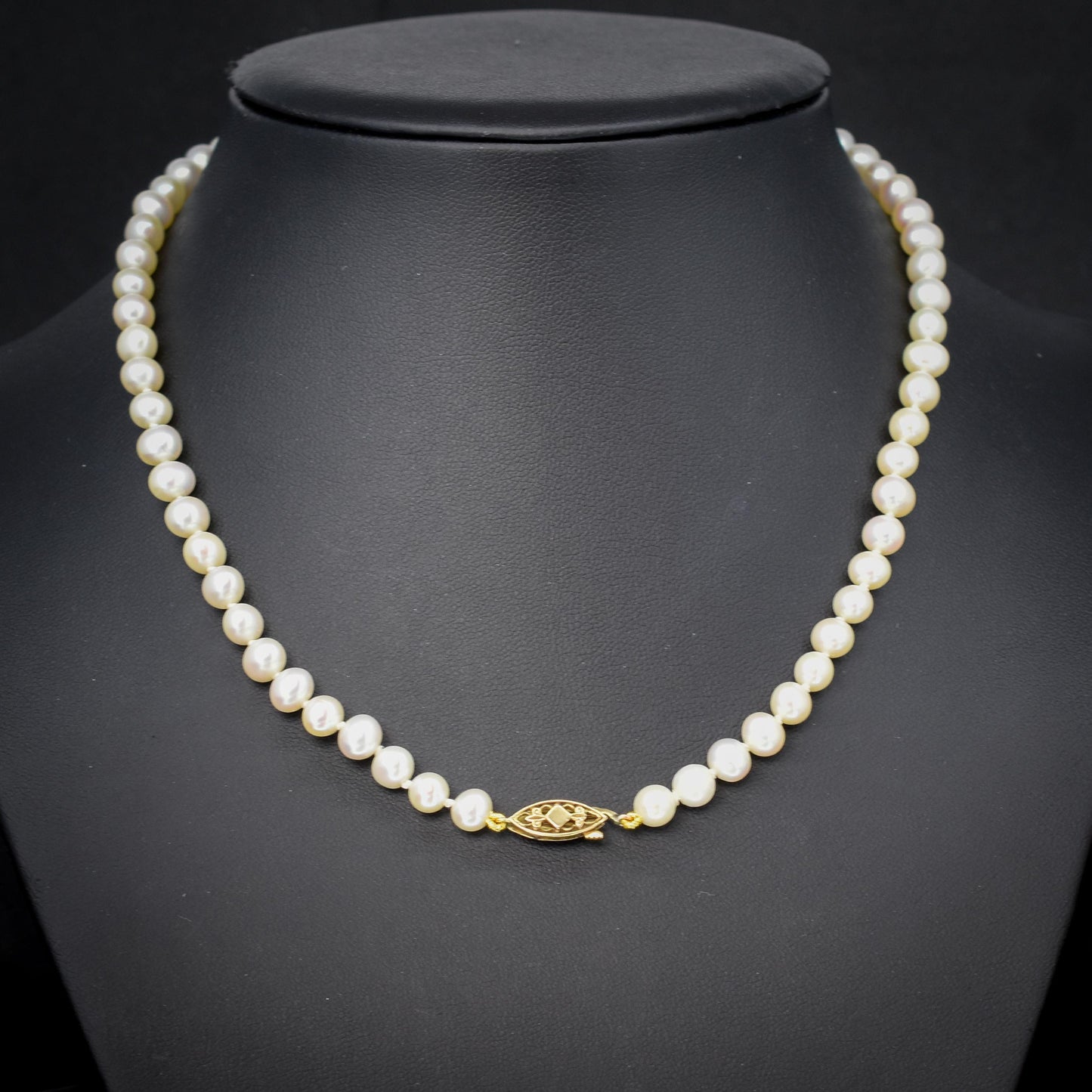 Vintage Graduated Pearl Gold Strand Beaded Necklace | 16.25"