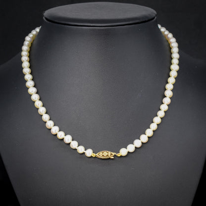 Vintage Graduated Pearl Gold Strand Beaded Necklace | 16.25"