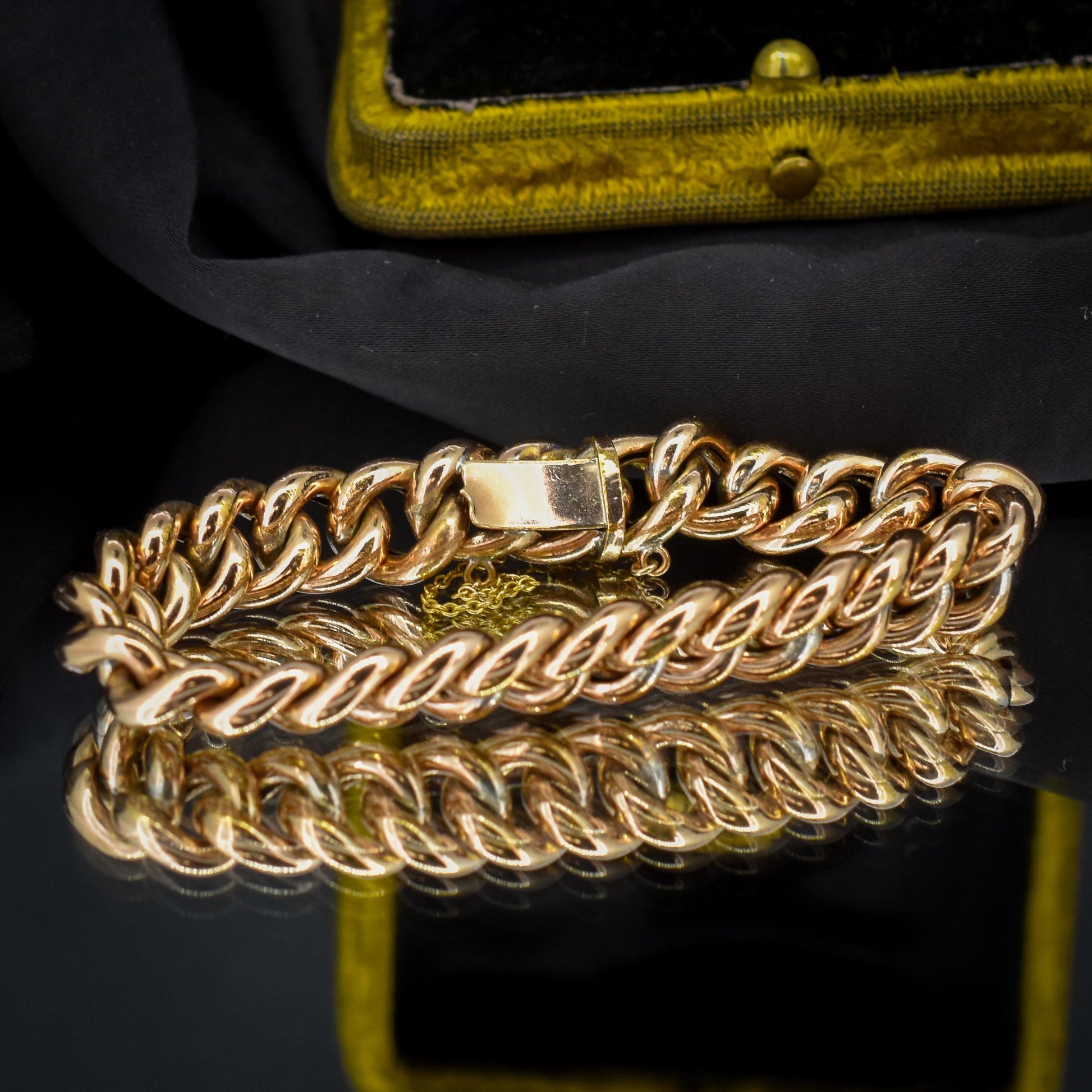 Antique Engraved Curb Link Rolled Gold Bracelet | 7"