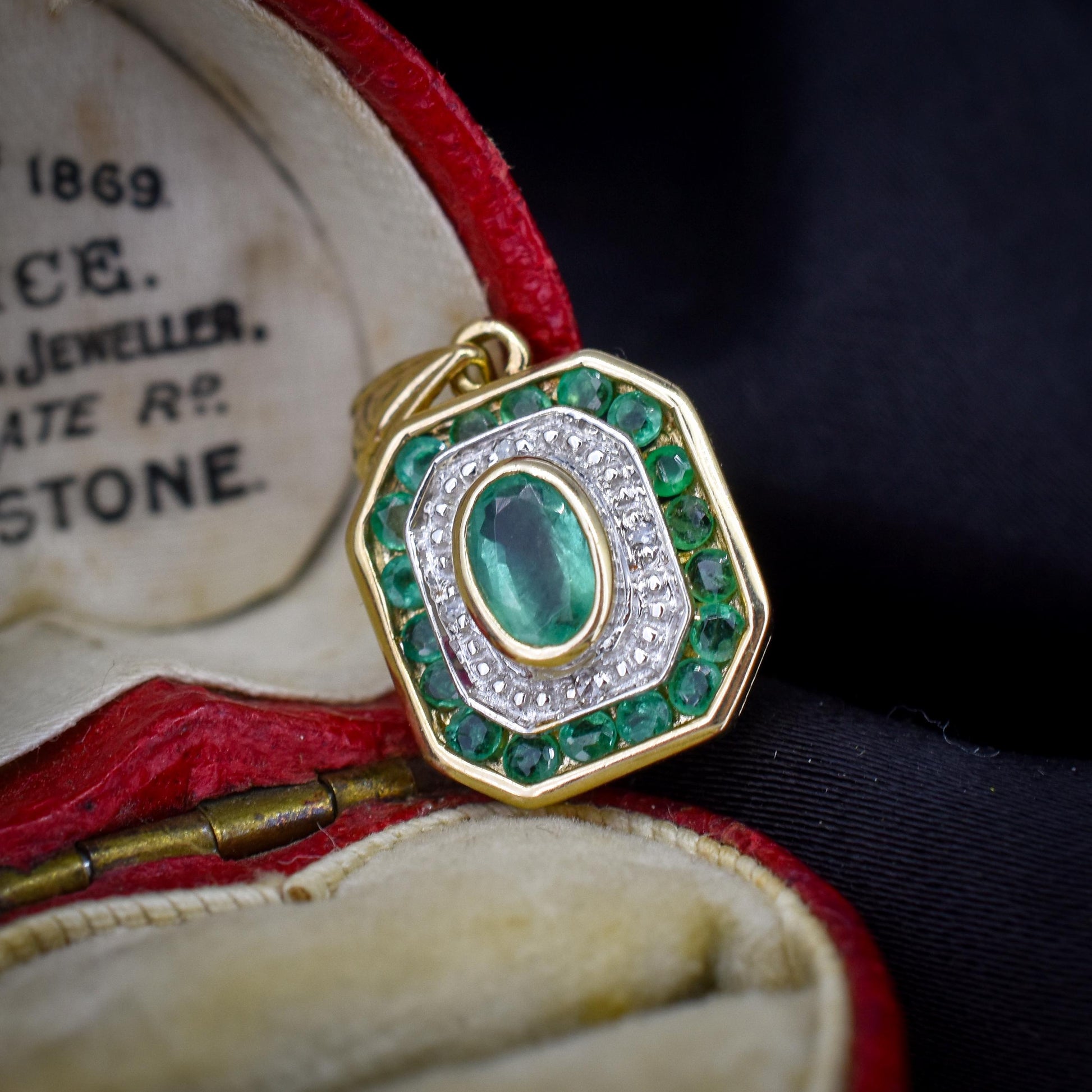 Pre-Loved Emerald and Diamond 9ct Gold Pendant Charm