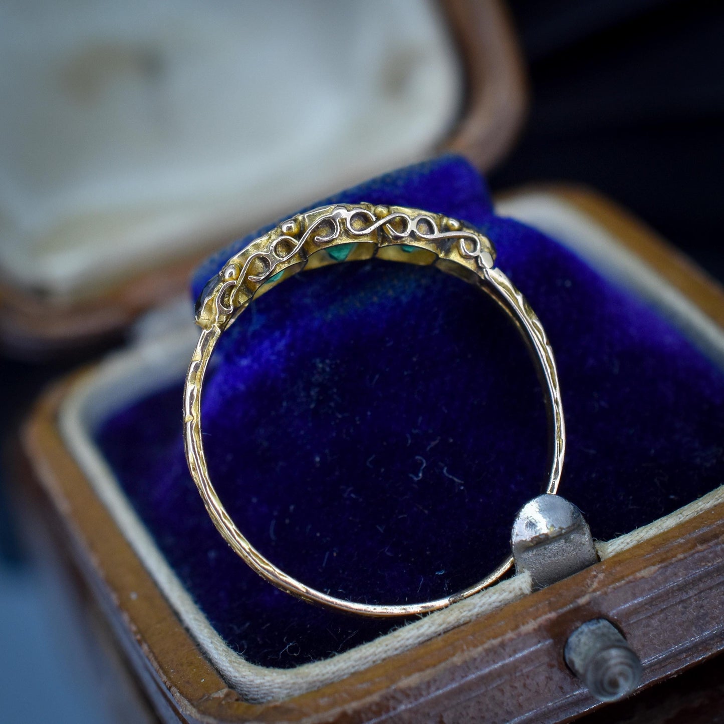 Antique Victorian '1868' Five Stone Emerald Green Paste 15ct Yellow Gold Scroll Ring