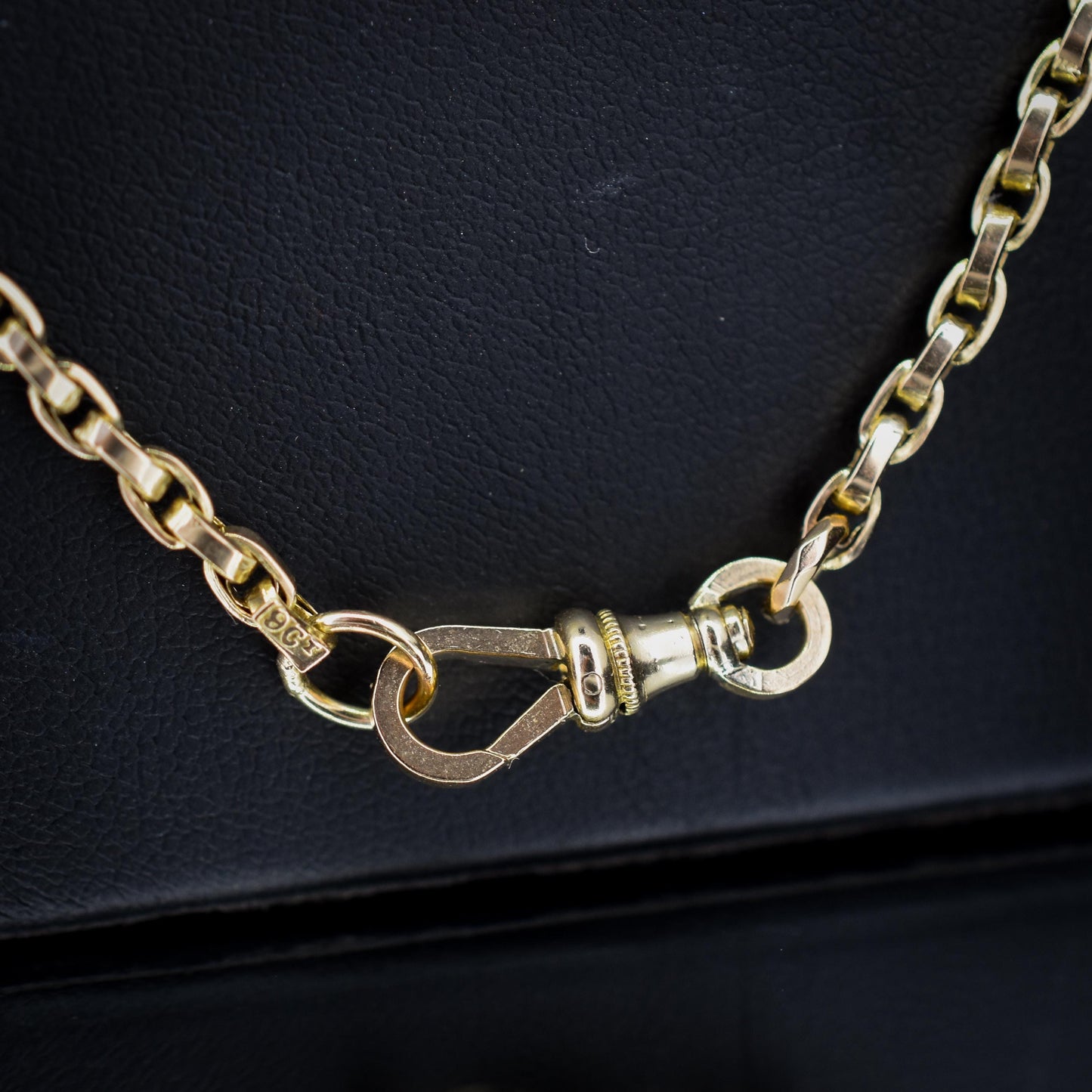 Antique Victorian 9ct Gold Oval Link Chain Necklace with Dog Clip | 20.25"