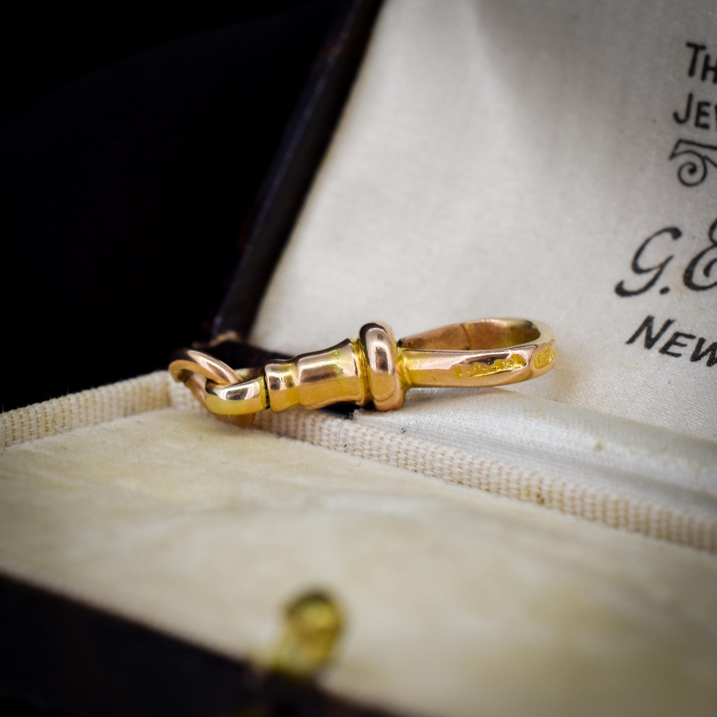 Antique 15ct Yellow Gold Large Dog Clip Charm Pendant