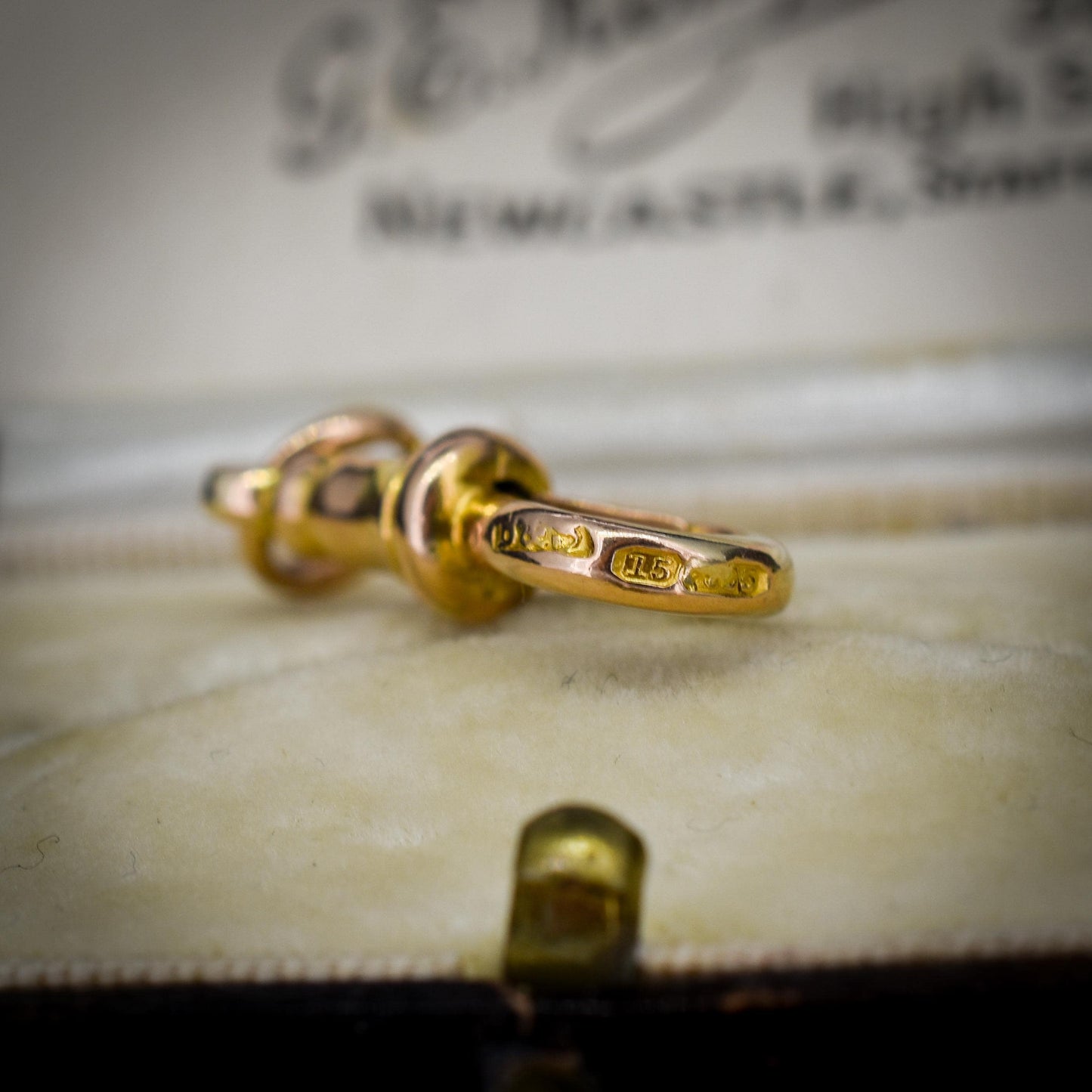 Antique 15ct Yellow Gold Large Dog Clip Charm Pendant