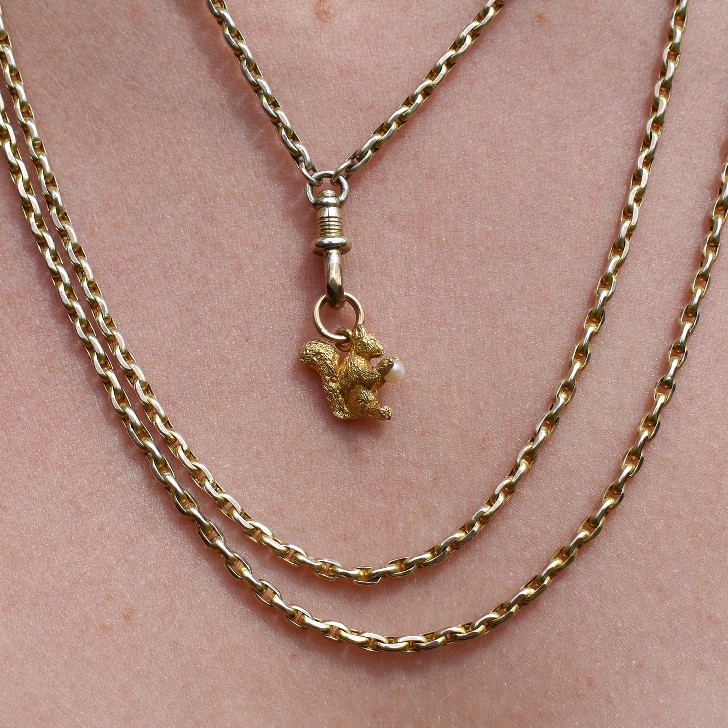 Vintage Solid Yellow Gold Pearl Squirrel Animal Charm Pendant