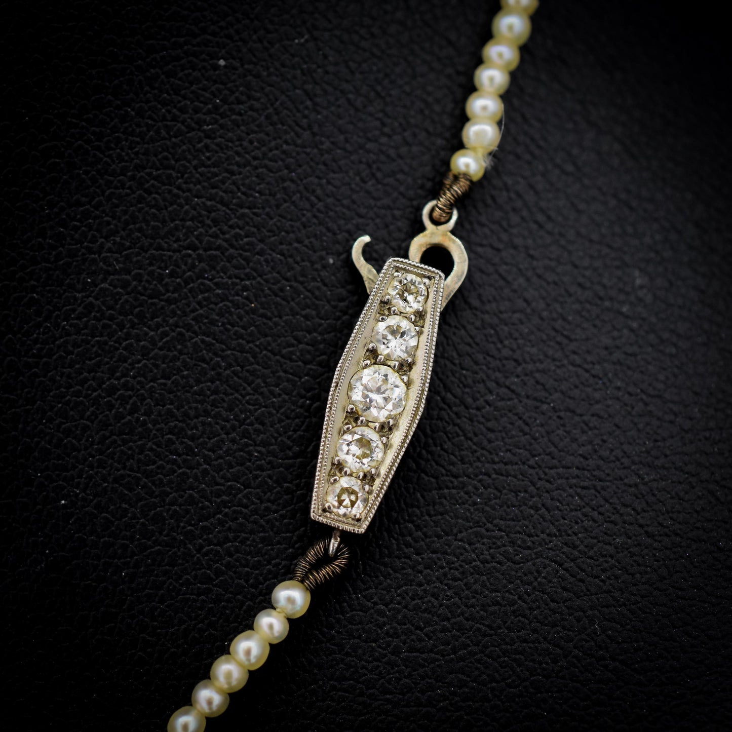 Vintage Pearl 18ct White Gold Diamond Strand Beaded Necklace | 16.5"
