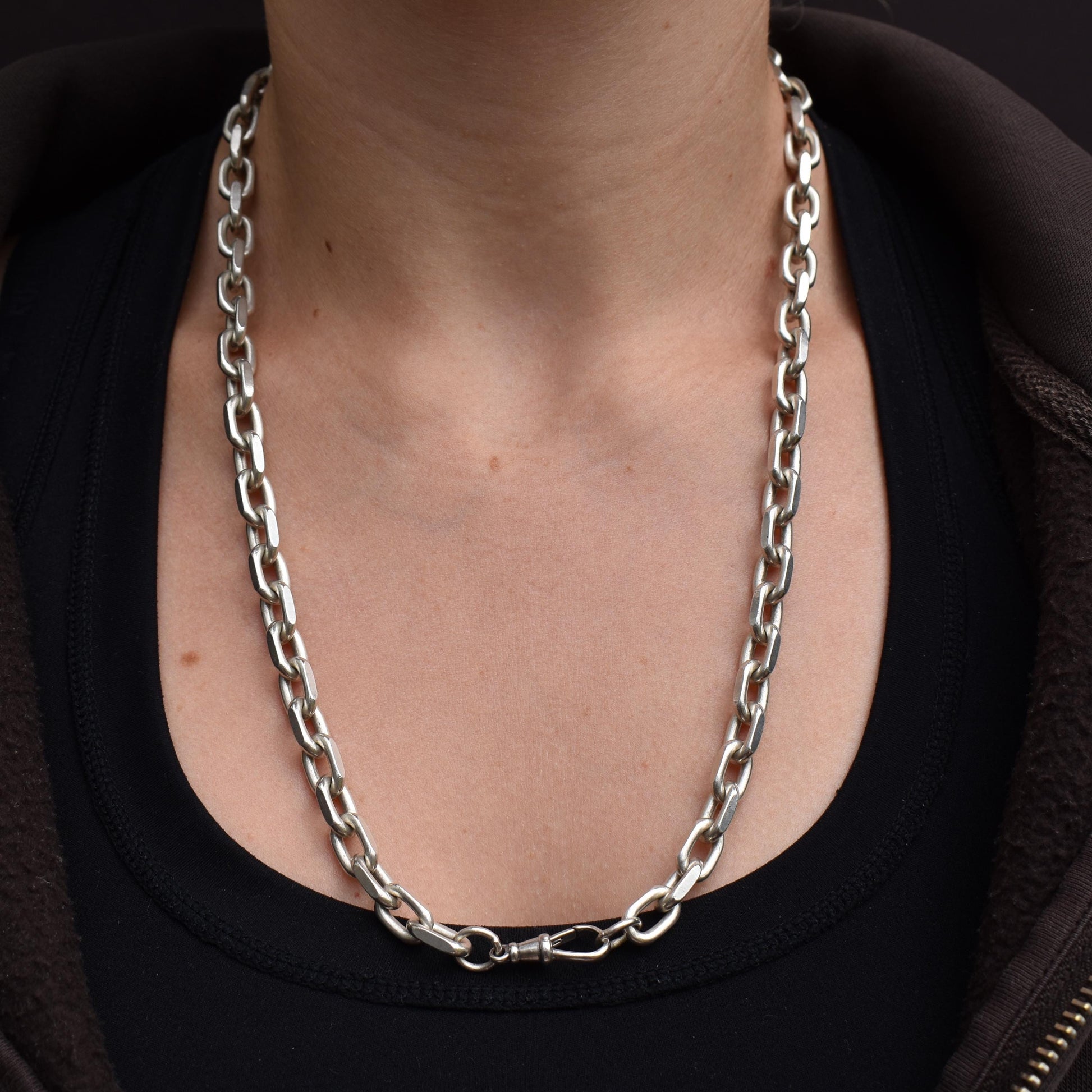 Vintage 87g Chunky Sterling Silver Flat Edge Link Biker Chain Necklace with Dog Clip – 22.75"
