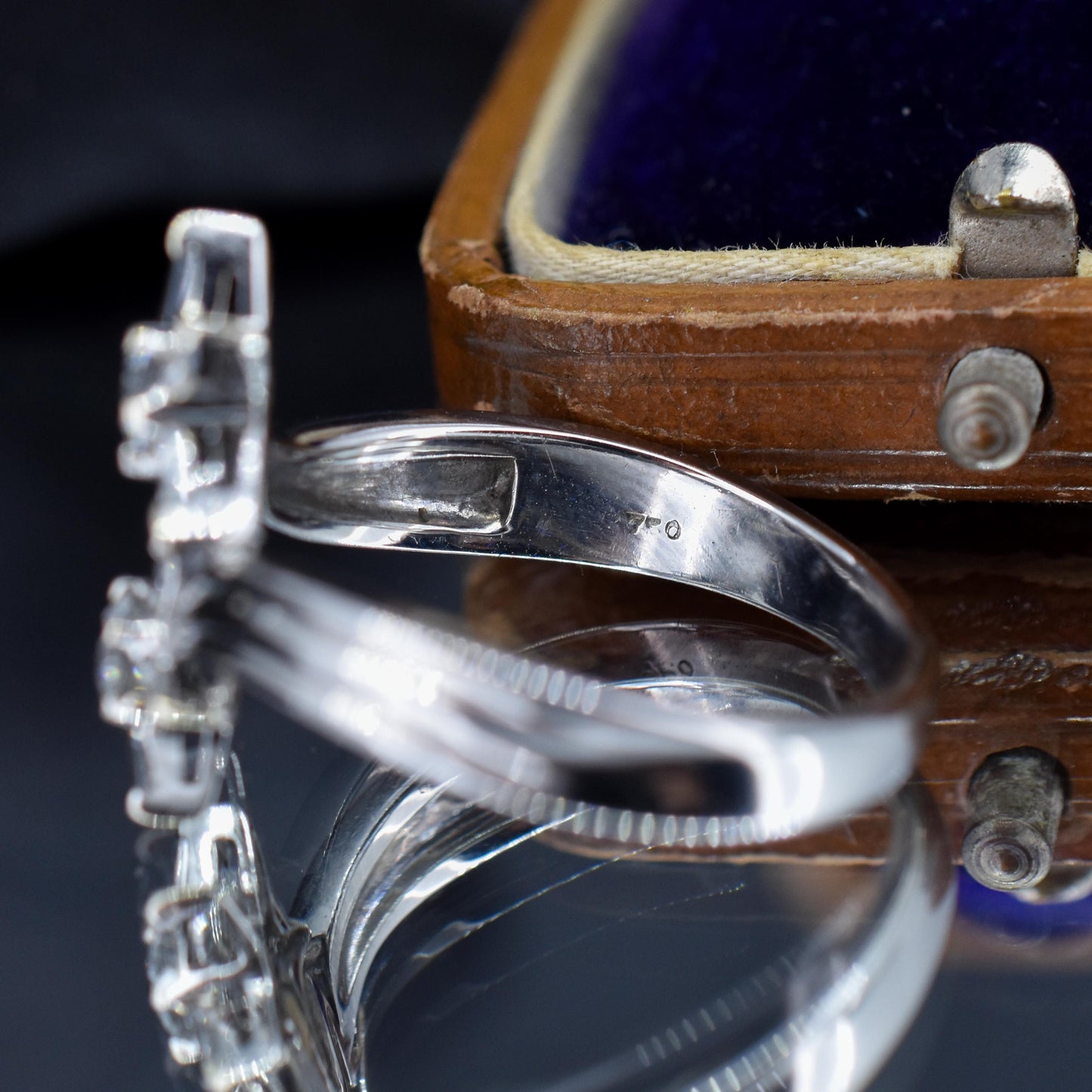 Pre-Loved Diamond Double Star 18ct White Gold Ring