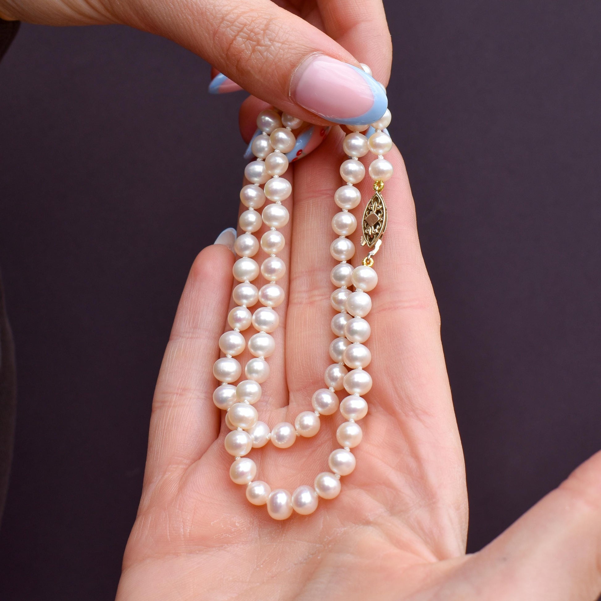 Vintage Graduated Pearl Gold Strand Beaded Necklace | 16.25"