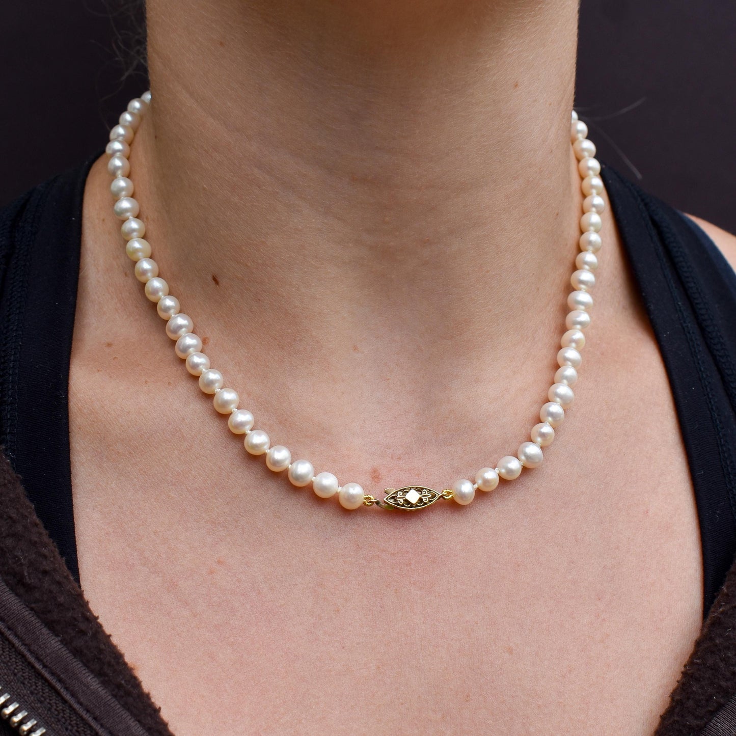 Vintage Graduated Pearl Gold Strand Beaded Necklace | 16.25"