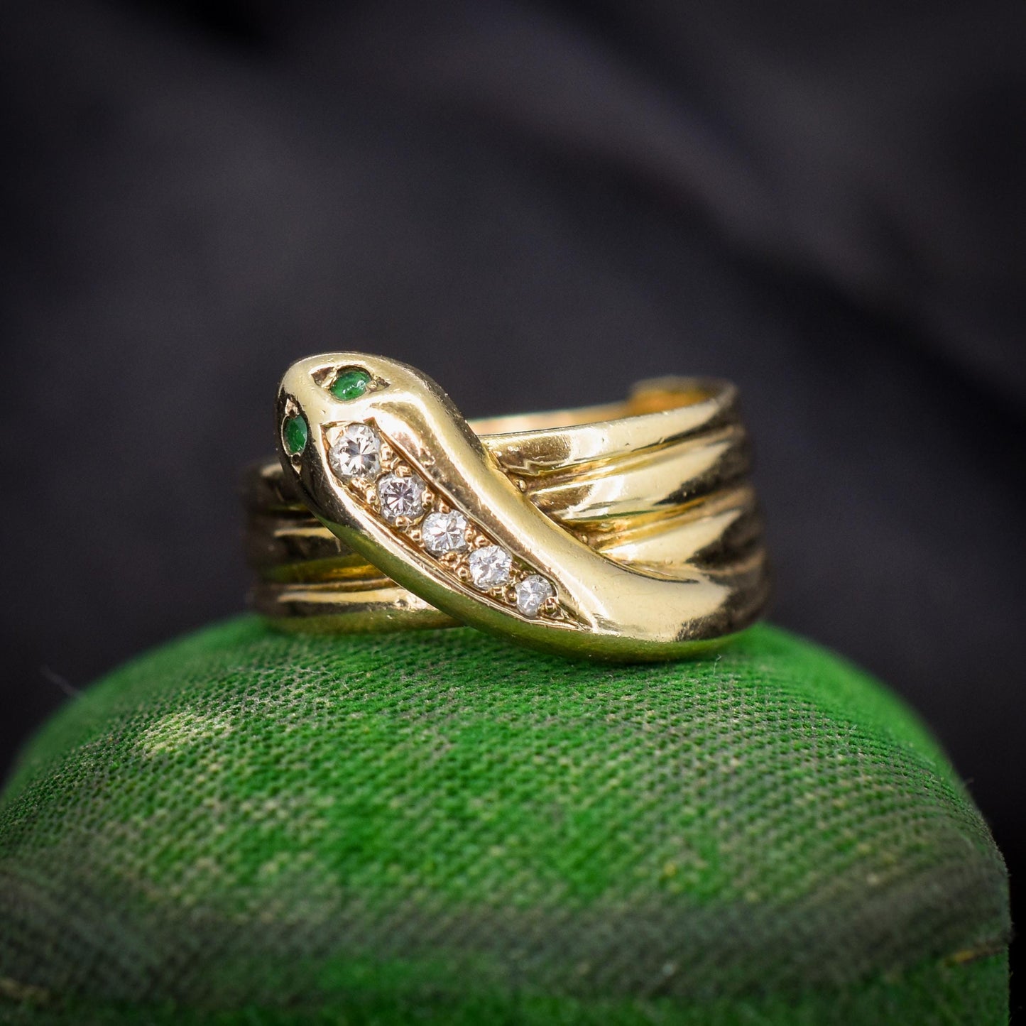 Vintage Diamond and Emerald Snake Serpent 9ct Gold Band Ring | Dated 1990