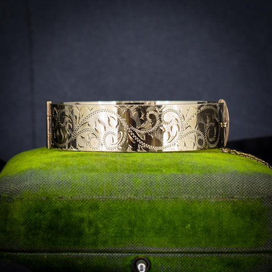 Vintage Heavy 9ct Gold Metal Core Engraved Bangle Bracelet