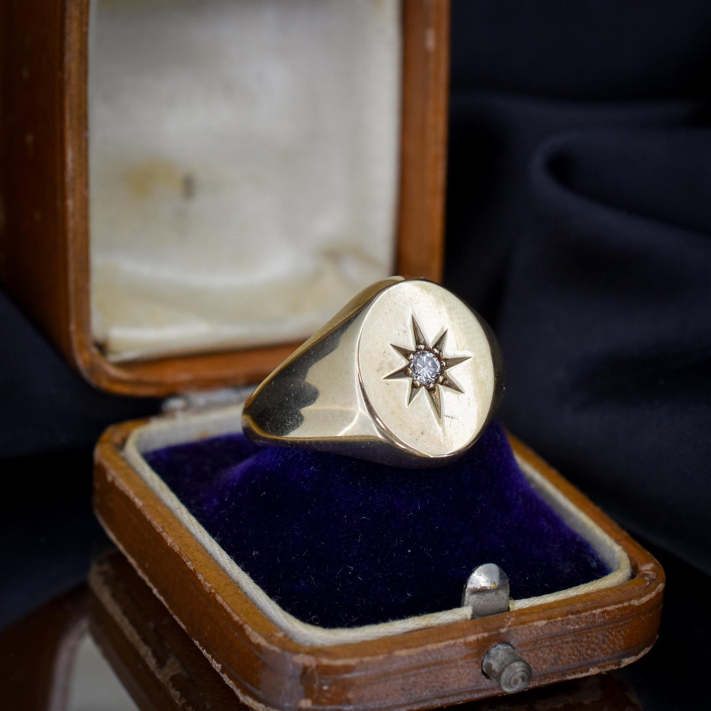 Vintage Starburst Diamond Oval 9ct Yellow Gold Signet Ring | Dated 1983